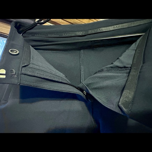 Lululemon On The Move Pant - Picture 7 of 7